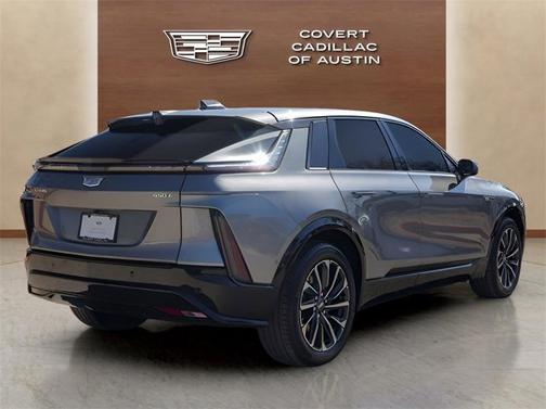 2024 Cadillac LYRIQ Sport