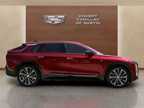 2024 Cadillac LYRIQ Luxury