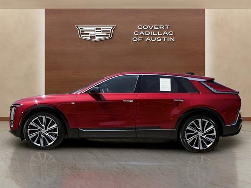 2024 Cadillac LYRIQ Luxury