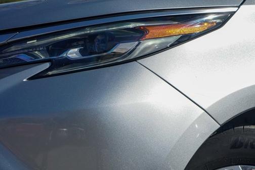 2024 Toyota Sienna Platinum