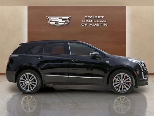 2025 Cadillac XT5 AWD Sport