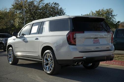 2025 GMC Yukon XL Denali