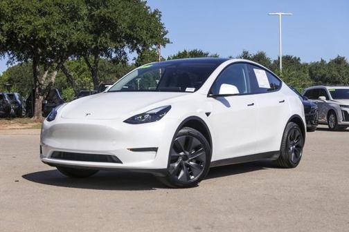 2025 Tesla Model Y Long Range