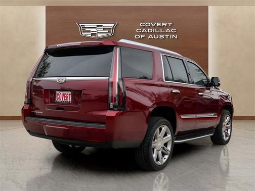 2017 Cadillac Escalade Luxury