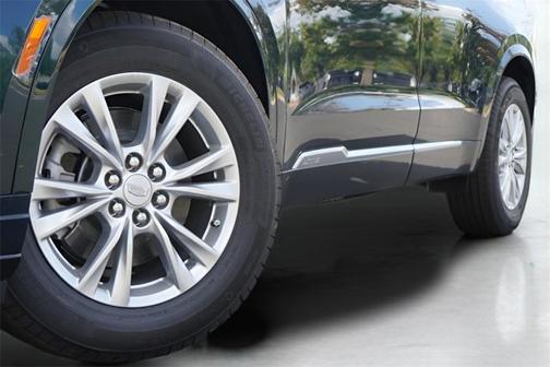 2025 Cadillac XT6 FWD Luxury