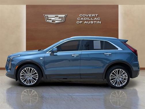 2024 Cadillac XT4 FWD Premium Luxury