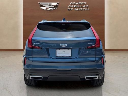 2024 Cadillac XT4 FWD Premium Luxury