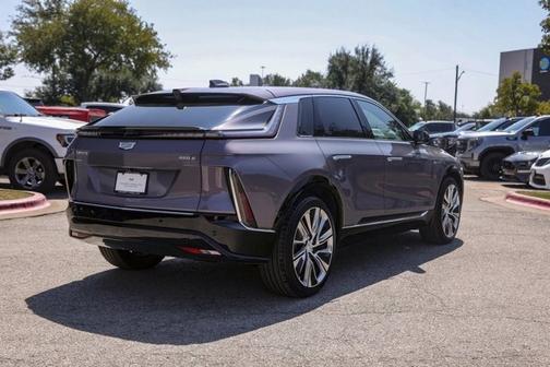 2024 Cadillac LYRIQ Luxury