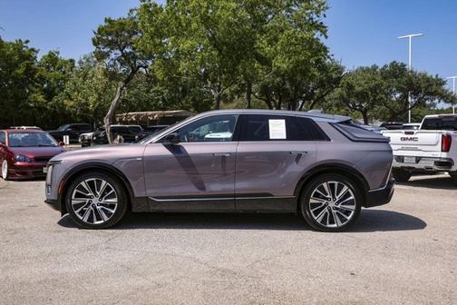 2024 Cadillac LYRIQ Luxury