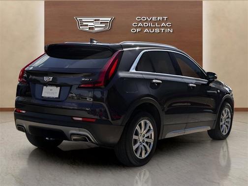 2023 Cadillac XT4 FWD Premium Luxury