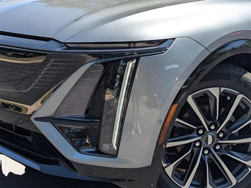 2026 Cadillac LYRIQ Premium Sport
