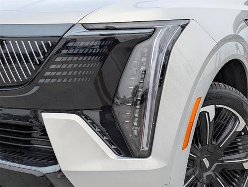 2025 Cadillac Escalade IQ Sport 2