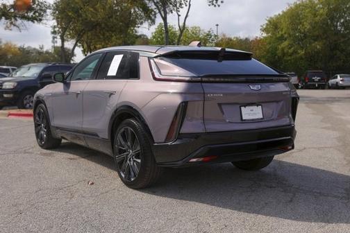 2024 Cadillac LYRIQ Sport