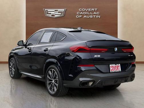 Carbon Black Metallic 2024 BMW X6 xDrive40i