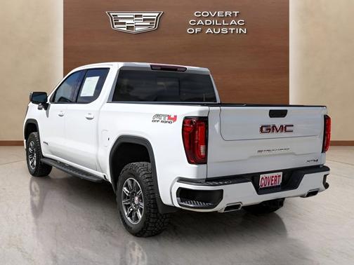 Summit White 2024 GMC Sierra 1500 AT4
