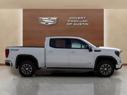 Summit White 2024 GMC Sierra 1500 AT4
