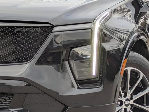 2024 Cadillac XT4 AWD Sport