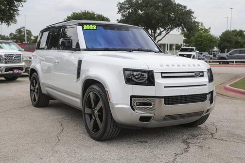 2022 Land Rover Defender SE