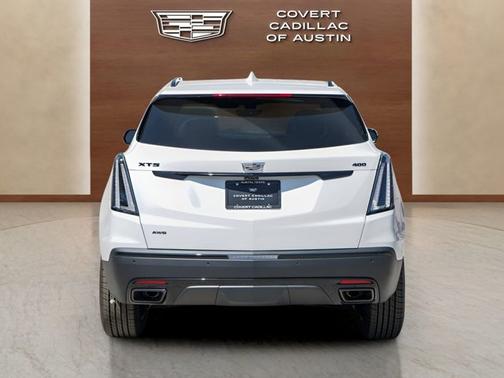 Crystal White Tricoat 2026 Cadillac XT5 AWD Sport