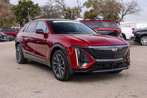 2024 Cadillac LYRIQ Sport