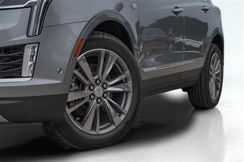 2025 Cadillac XT5 FWD Premium Luxury
