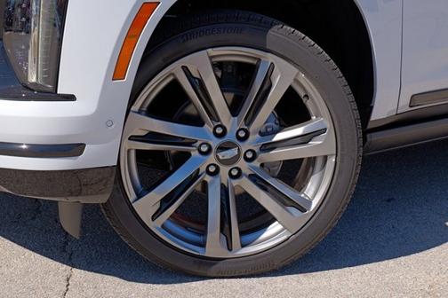 2026 Cadillac Escalade ESV 4WD Sport