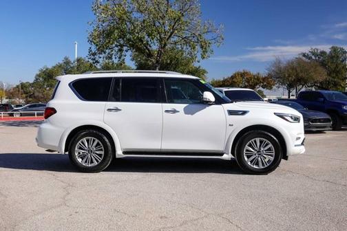 2018 INFINITI QX80 Base
