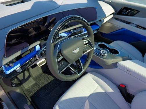 2026 Cadillac OPTIQ Premium Sport