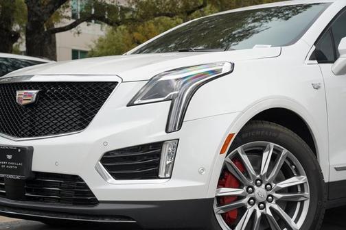 2025 Cadillac XT5 AWD Sport