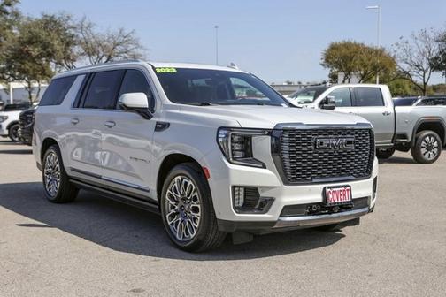 2023 GMC Yukon XL Denali Ultimate