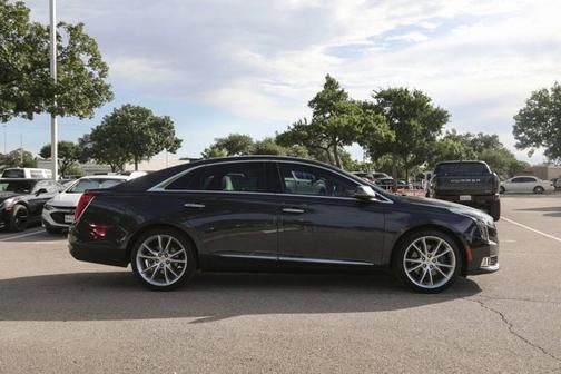 2018 Cadillac XTS Premium Luxury