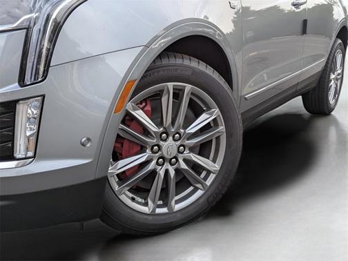 2025 Cadillac XT5 AWD Sport