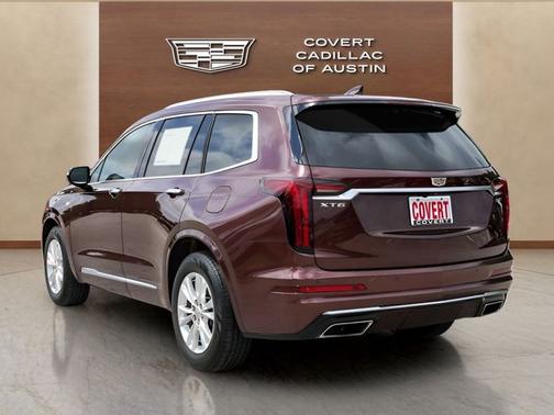 Rosewood Metallic 2022 Cadillac XT6 Luxury