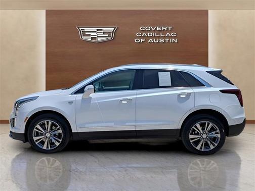 2022 Cadillac XT5 AWD Premium Luxury