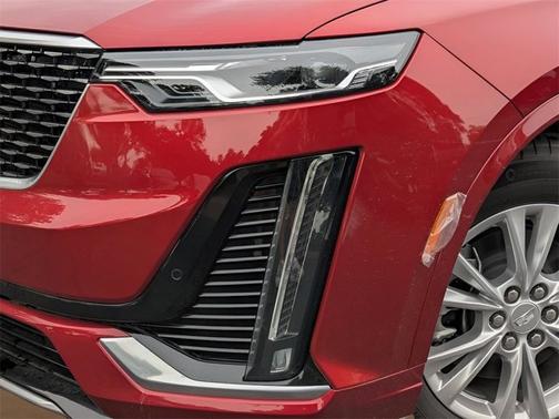 2025 Cadillac XT6 FWD Luxury