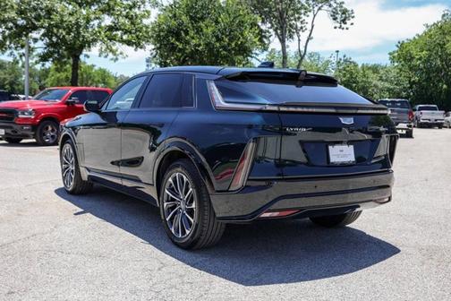 Emerald Lake Metallic 2024 Cadillac LYRIQ Sport