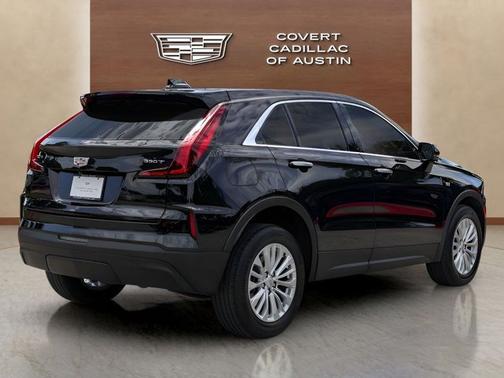 Stellar Black Metallic 2024 Cadillac XT4 FWD Luxury