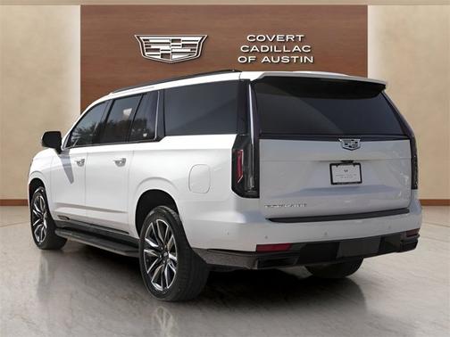 2022 Cadillac Escalade ESV Sport