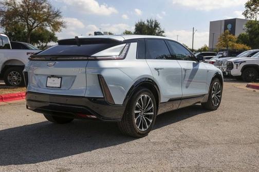 2025 Cadillac LYRIQ Sport