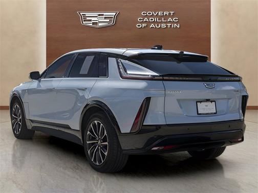 2025 Cadillac LYRIQ Sport