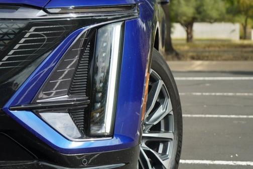 2026 Cadillac LYRIQ Premium Sport