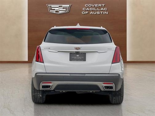 2025 Cadillac XT5 FWD Premium Luxury