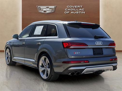 2023 Audi SQ7 Premium Plus
