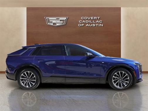 2024 Cadillac LYRIQ Sport