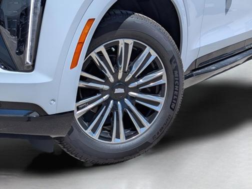 Vibrant White Tricoat 2026 Cadillac Escalade IQ Sport
