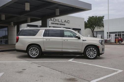 2024 GMC Yukon XL Denali