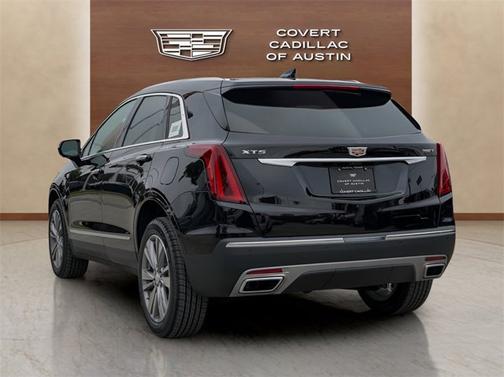 2026 Cadillac XT5 FWD Premium Luxury