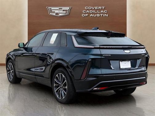 2024 Cadillac LYRIQ Sport