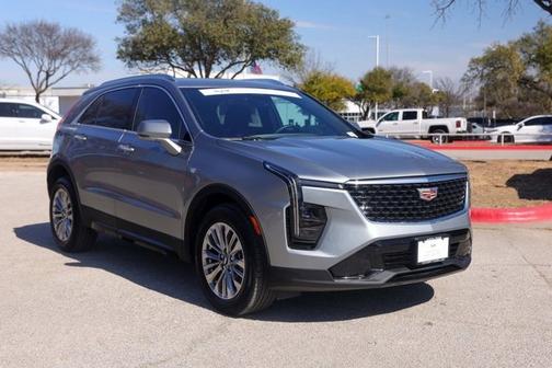 2024 Cadillac XT4 FWD Premium Luxury
