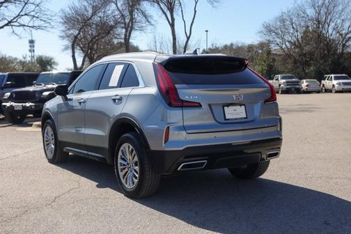 2024 Cadillac XT4 FWD Premium Luxury